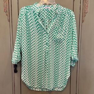 Xtaren Teal and White Zigzag Button Down Shirt